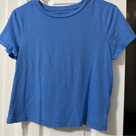 universal thread tee - Picture 4 of 4